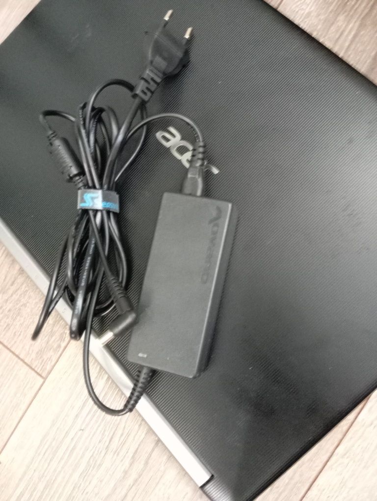 Laptop ACER ASPIRE 5 A515-51