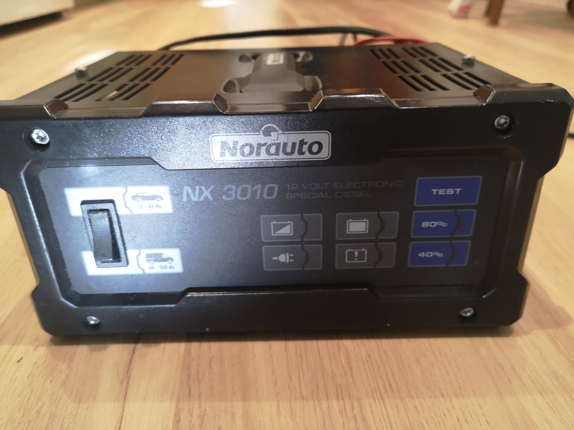 Norauto NX3010 - Carregador de Baterias