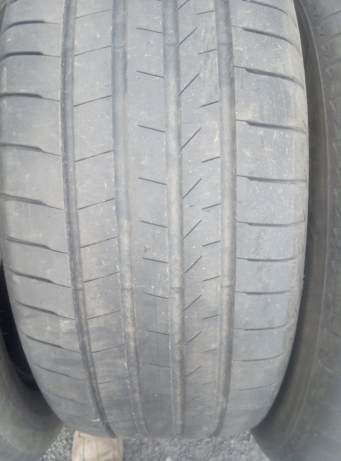 Opony letnie komplet 255/55R 19 cali Touareg