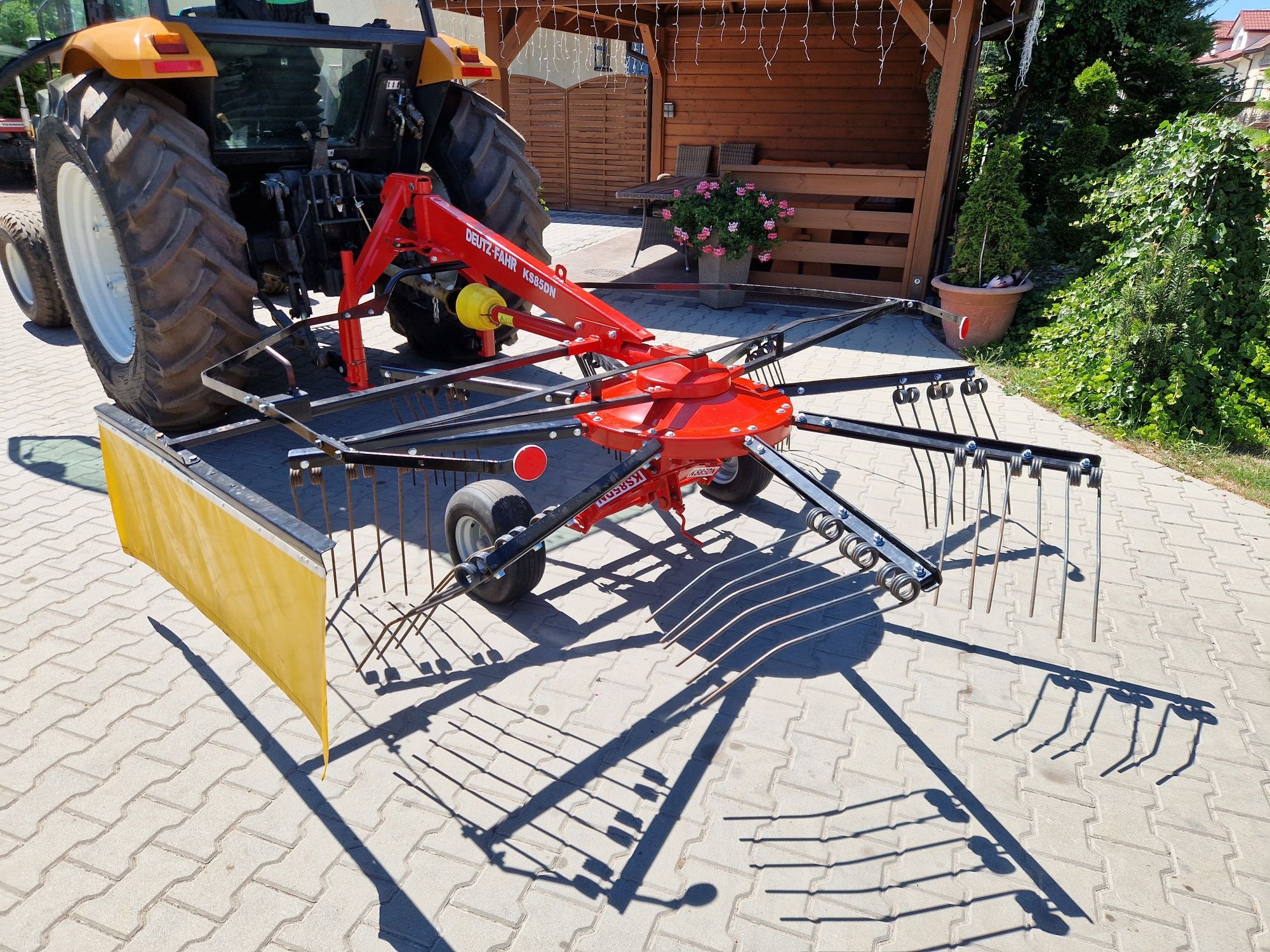 Zgrabiarka karuzelowa DEUTZ-FAHR KS85DN Jak Nowa!