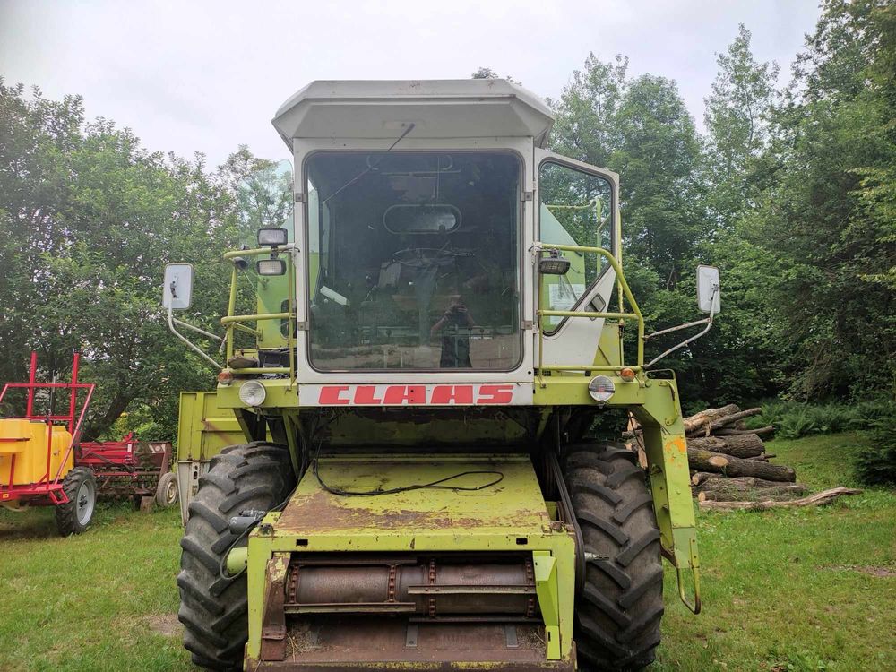 Claas dominator 106