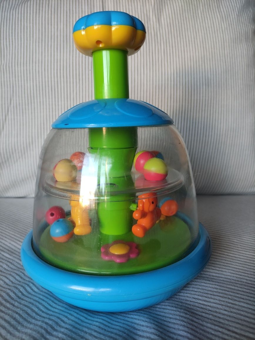 Brinquedo interativo criança