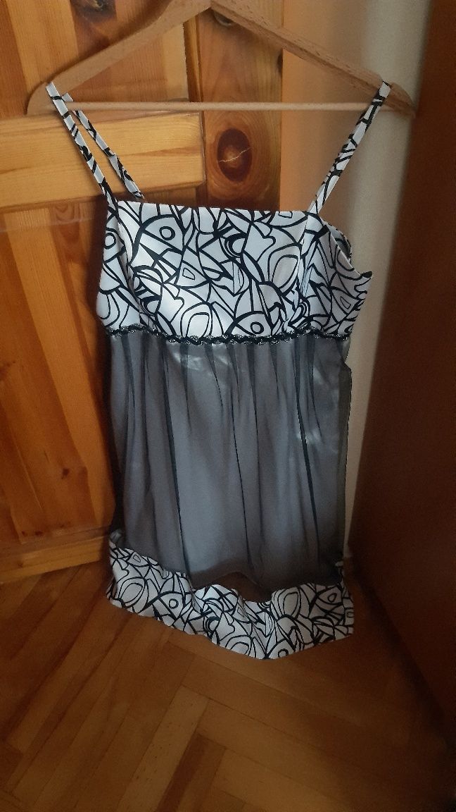 przepiekna sukienka komunia chrzest ślub stan idealny
