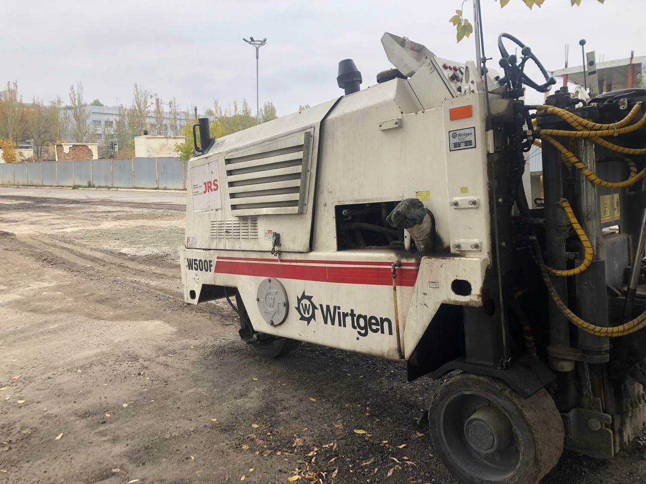 Продам фрезу дорожную WIRTGEN 500