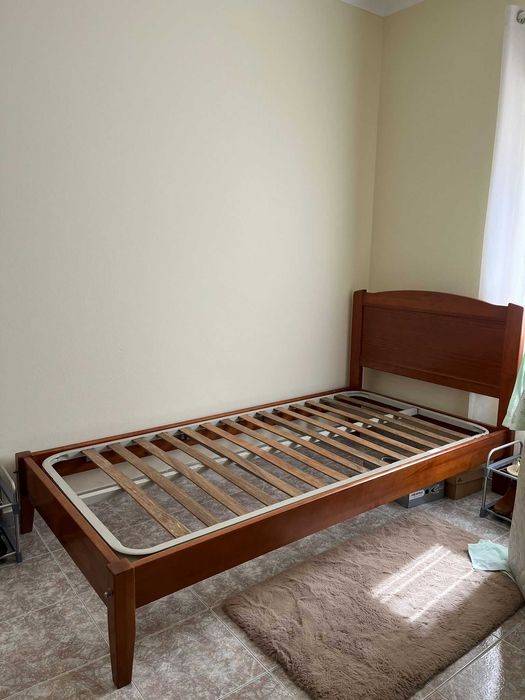 Cama de solteiro 100x200
