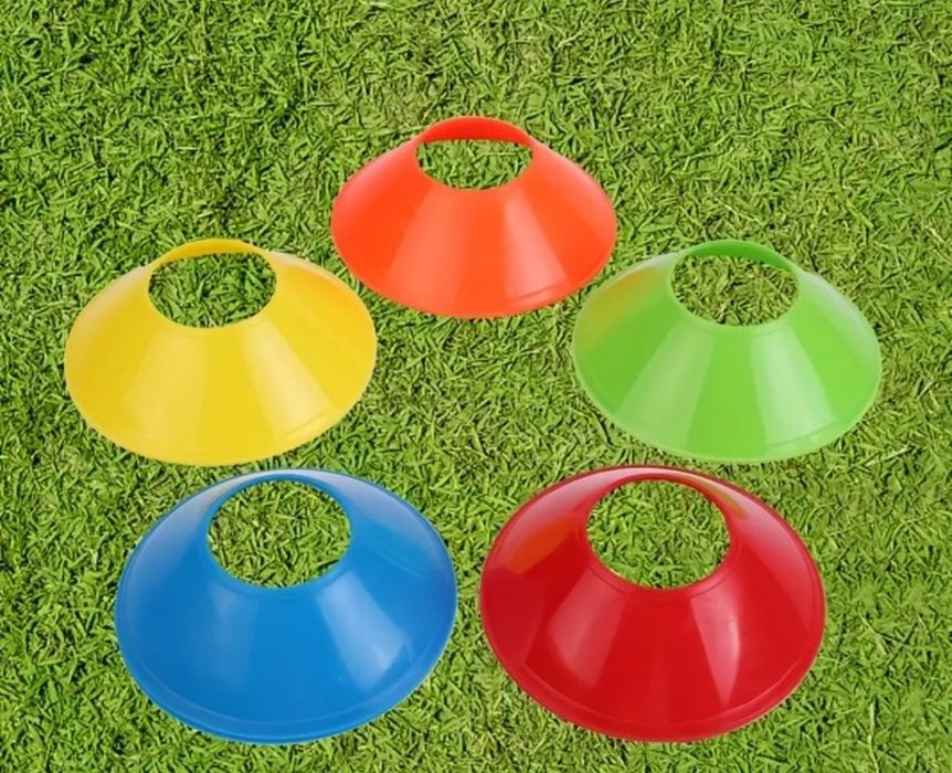 Конусы. Диаметр 12.5см.