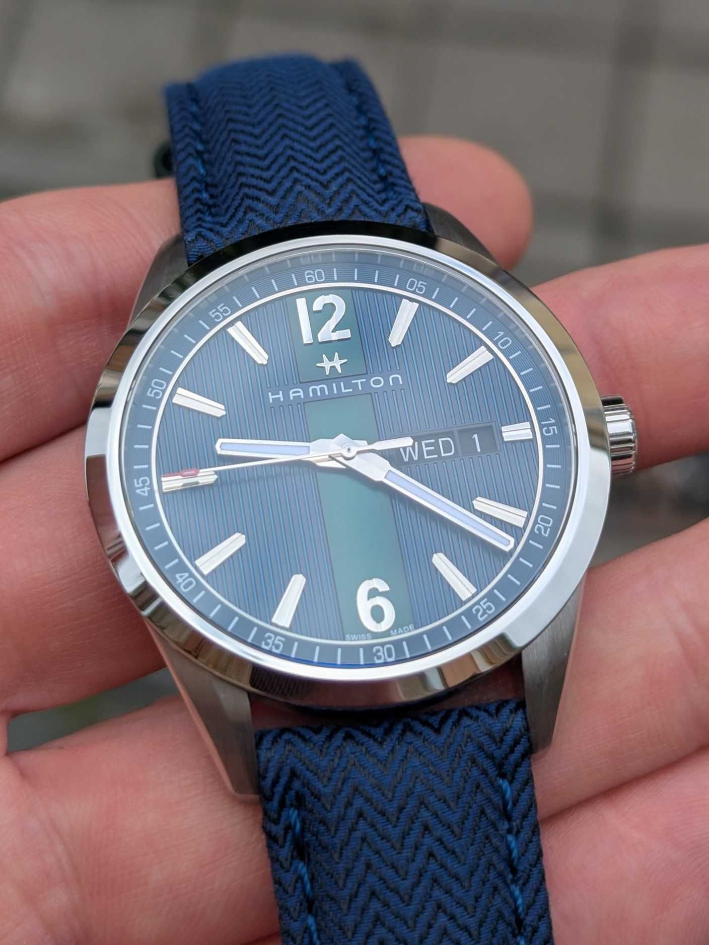 HAMILTON Broadway Day Date Quartz