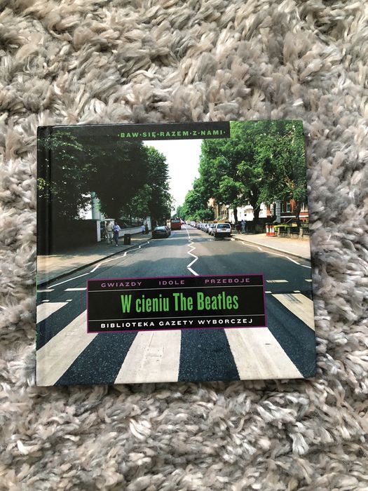 Plyta cd w cieniu the beatles