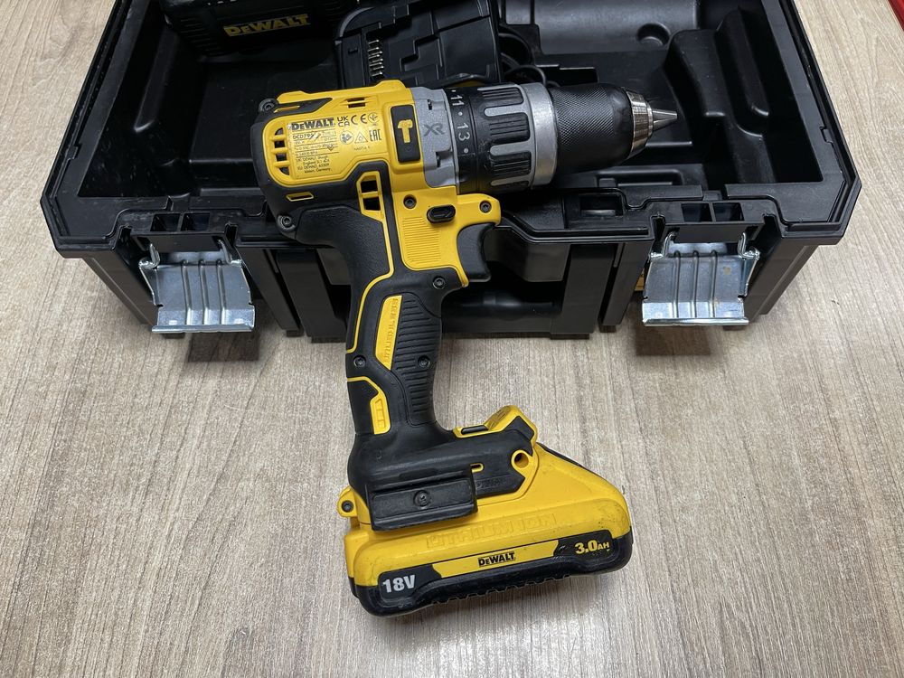 Dewalt DCD796 / вживаний, безщітковий шурупокрут Девольт