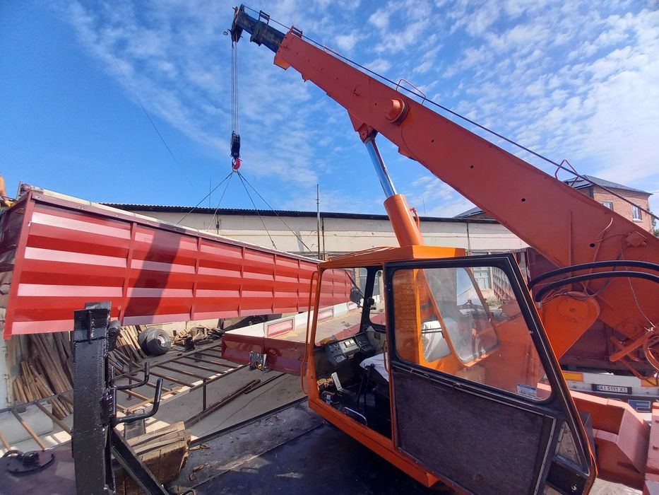 Продам Автокран на базе Краза