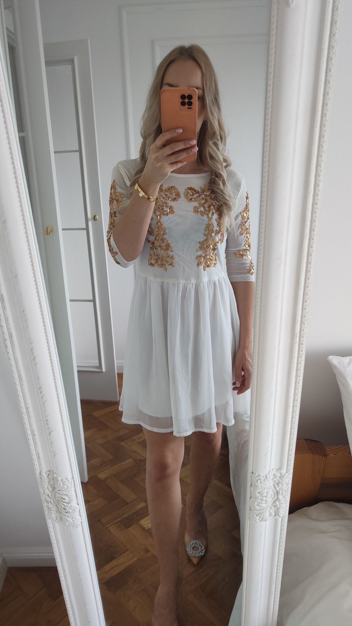 Sukienka biało złota