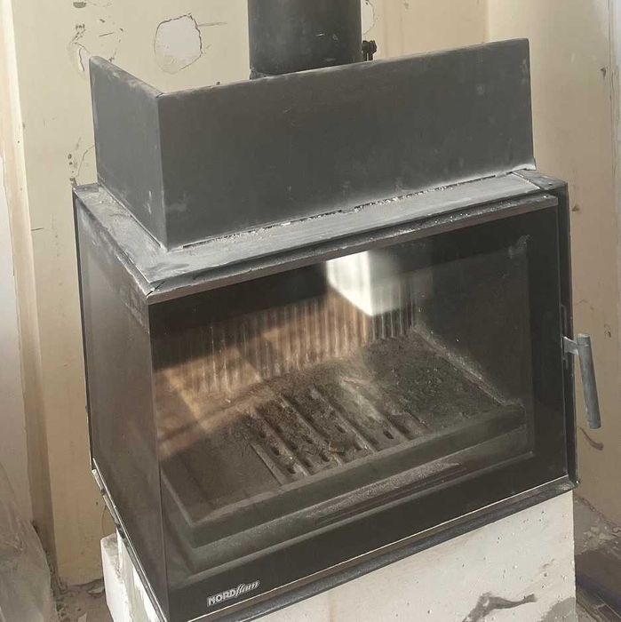 sprzedam wkład kominkowy Nordflam lewy - mało używany