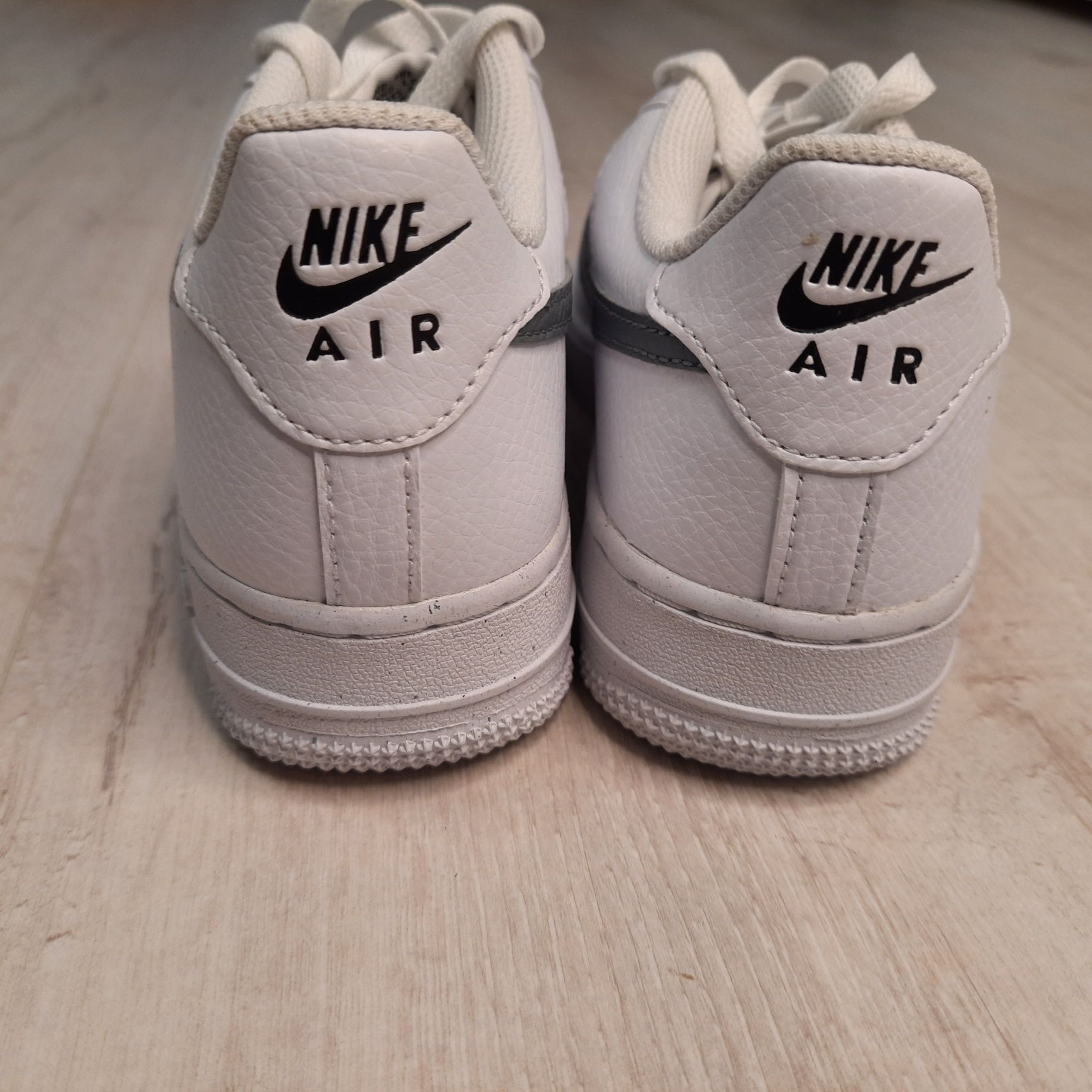 Оригінальні жіночі кросівки Nike Air Force 1 Gs (FD0694-100)