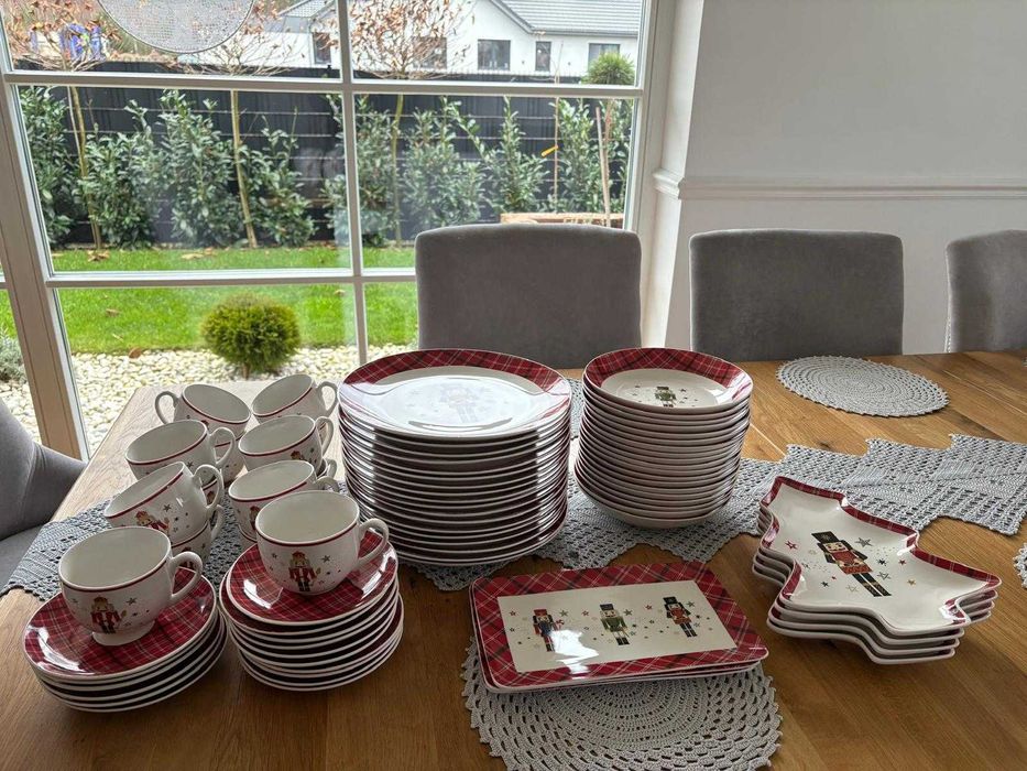 Zastawa świąteczna CHRISTMAS NUTCRACKER - dziadek do orzechów