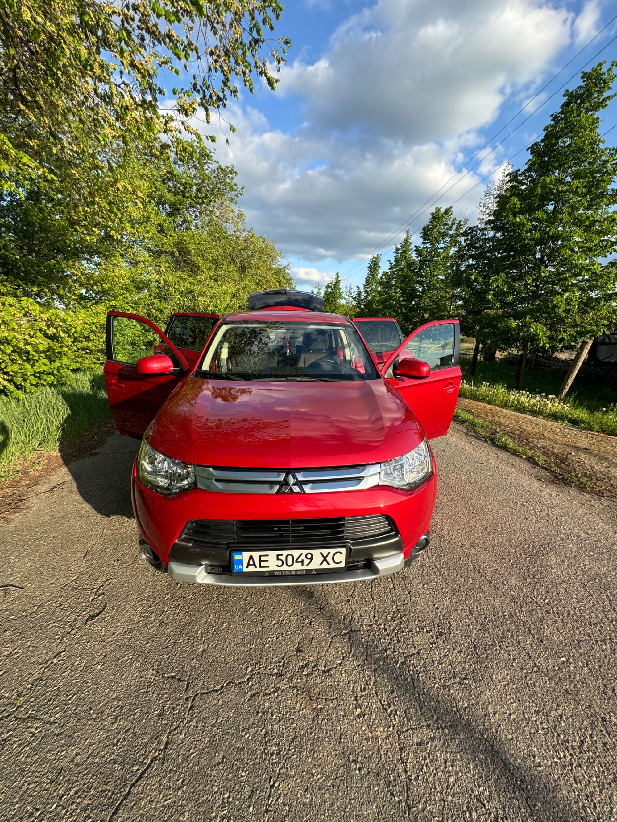 Mitsubishi Outlander 2015 рік 90 тис.  4WD