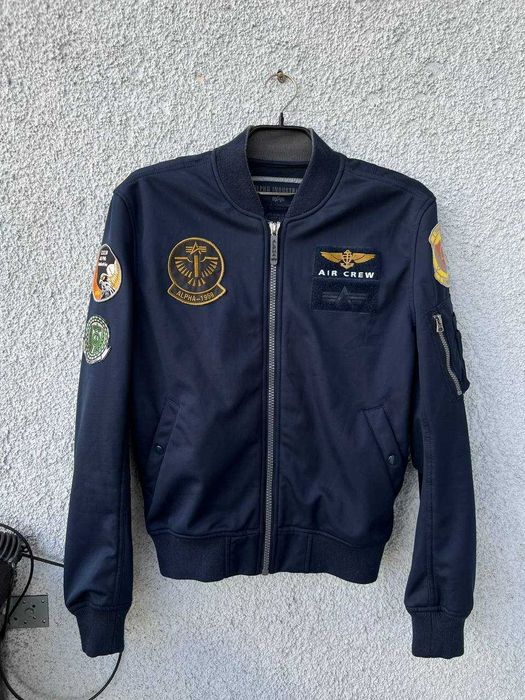 Бомбер Alpha Ind.