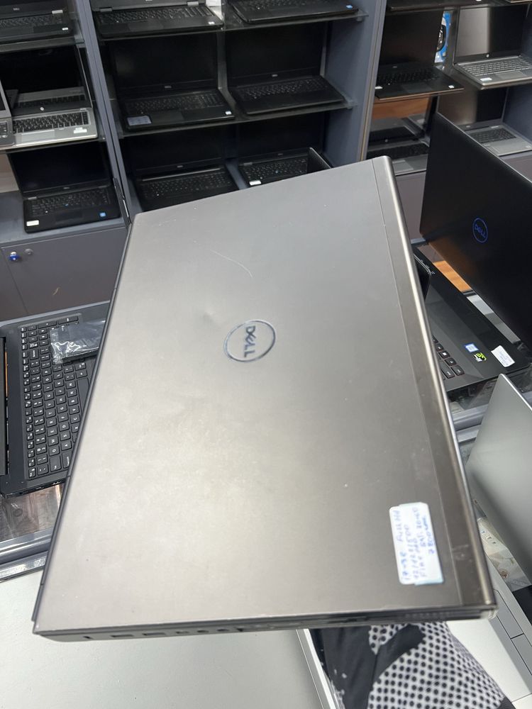 Ноутбук станция Dell intel i7 FullHd