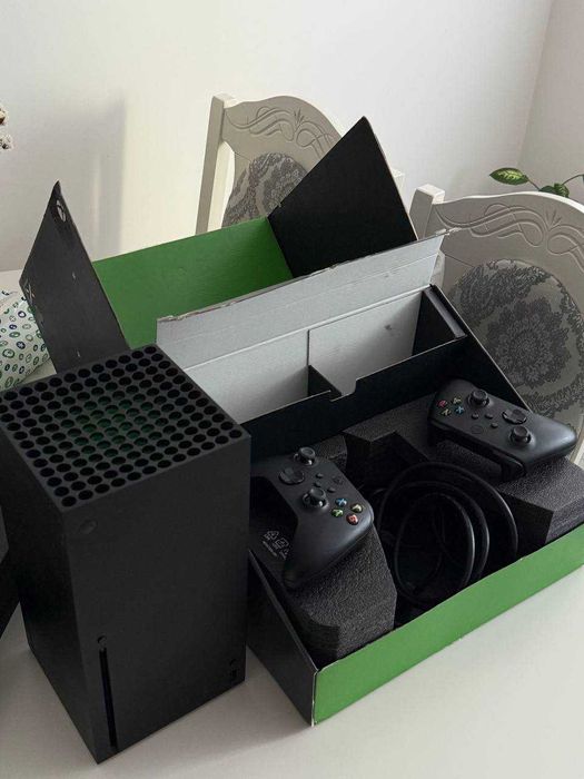 Microsoft Xbox Series X (1TB)