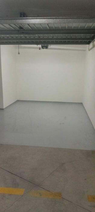 Garagem fechada em Oliveira de Azemeis