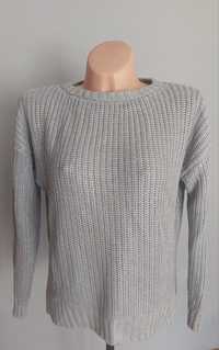 H&M sweter z metalicznym połyskiem s/m