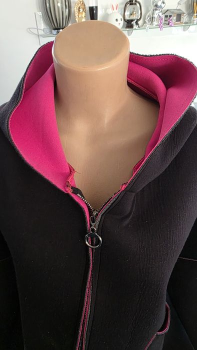 Długa stylowa bluza kurtka włoska