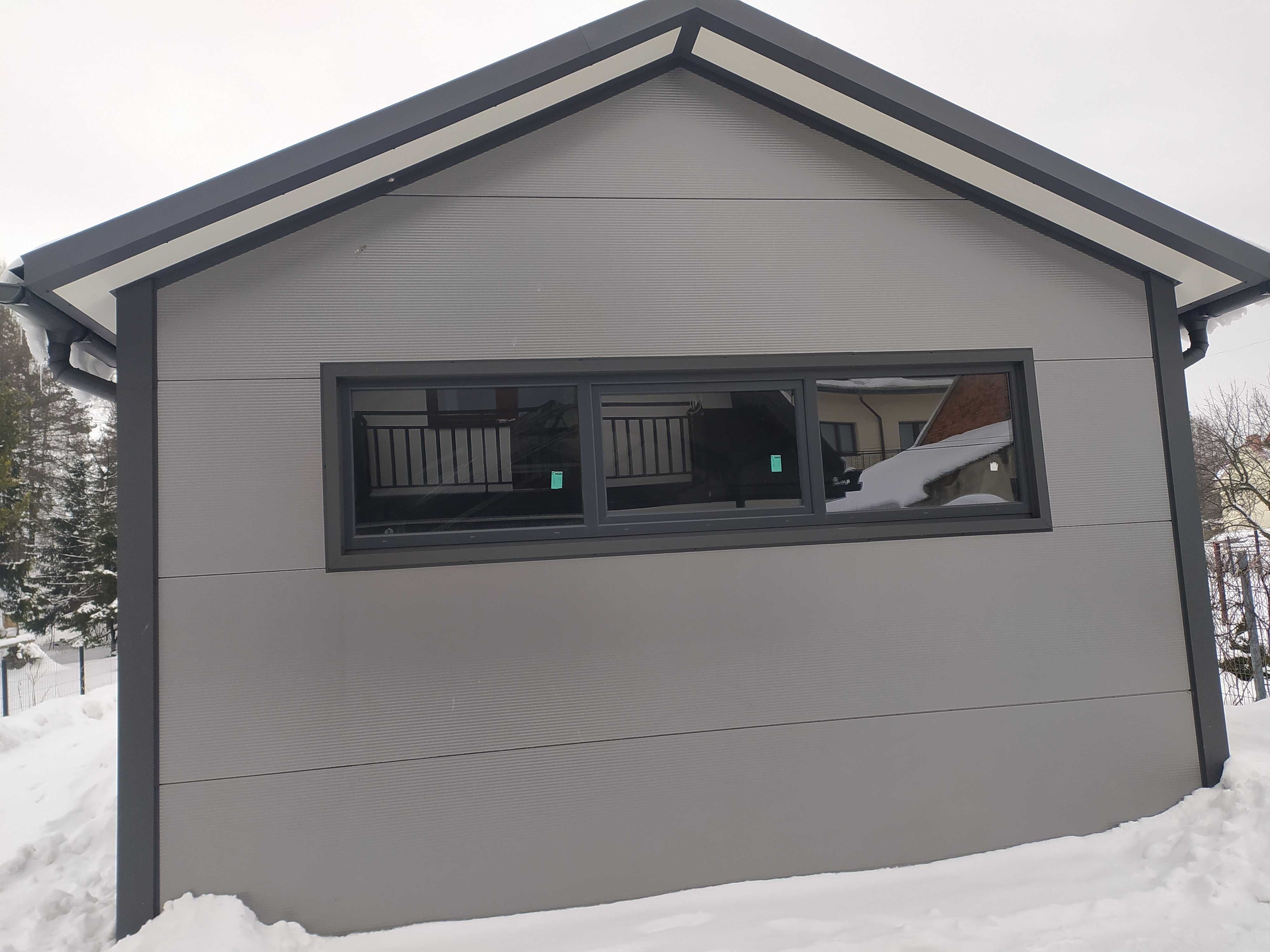 Hala magazynowa  150 m/2