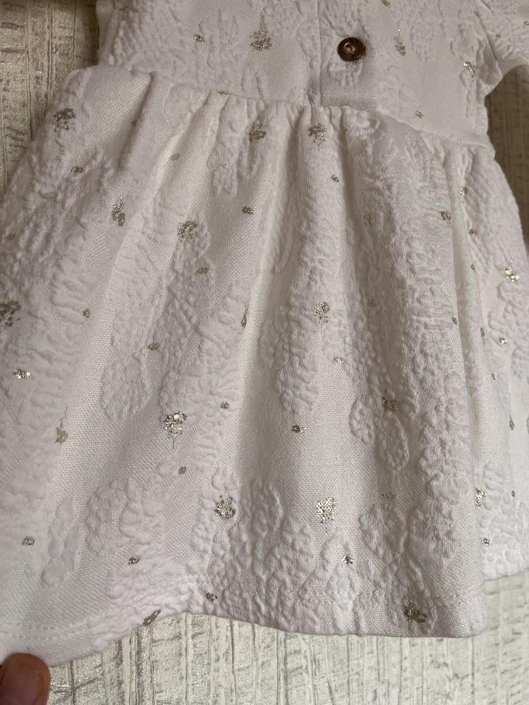 Нарядное белое платье для новорожденного для девочки белое 1-6 месяцев