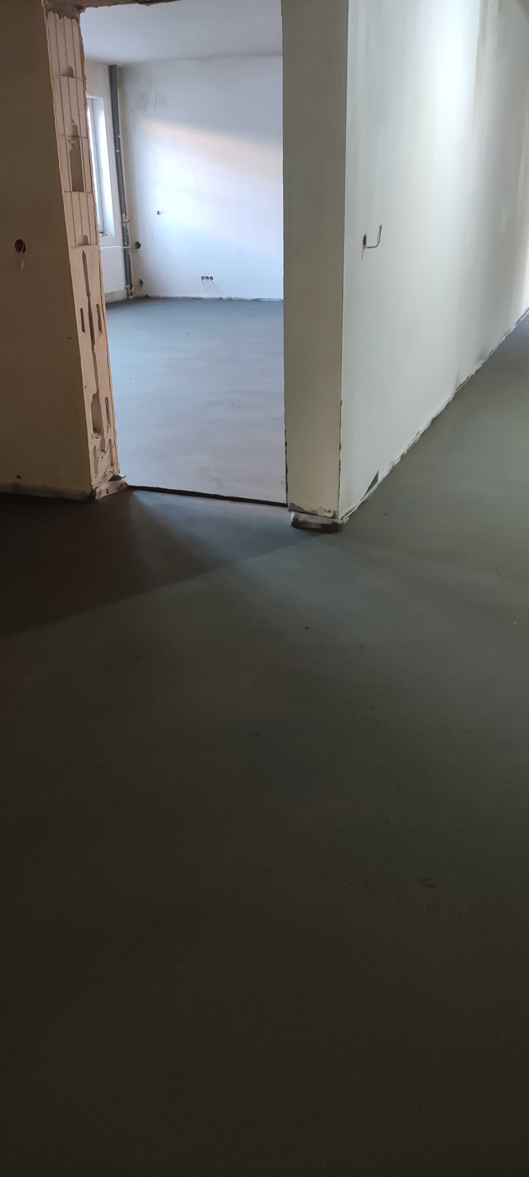 Wylewki z Mixokreta, posadzki Tanio solidnie doświadczenie