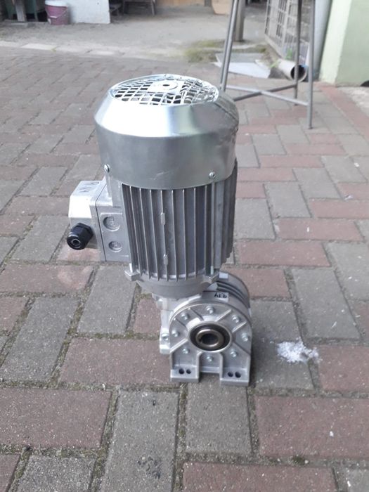 Motoreduktor 0,25 KW
