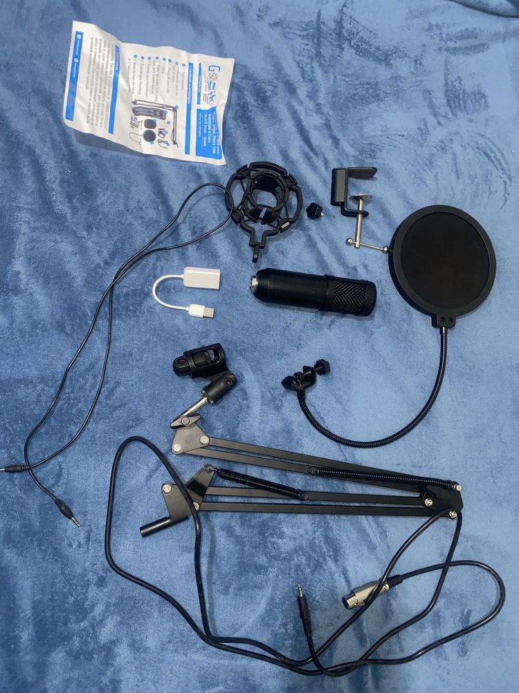 Microfone Goeik Bm-800 com Tripé, Suporte, Clipe, Placa USB, Esponjas