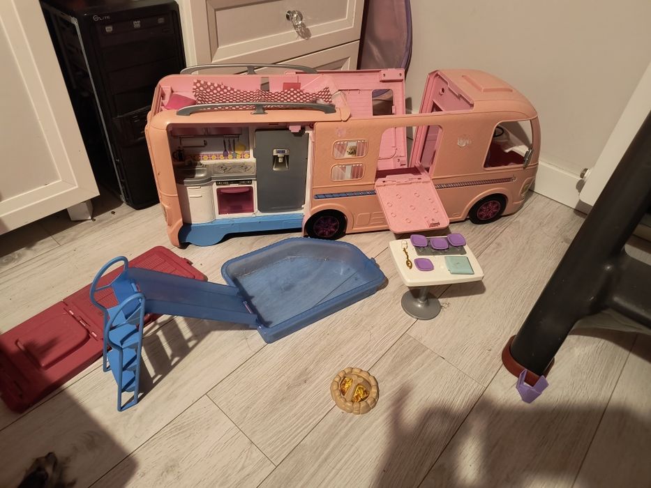 Kamper dla barbie