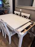Mesa extensivel 130/190x80cm LANEBERG  e 4 cadeiras INGOLF (IKEA)