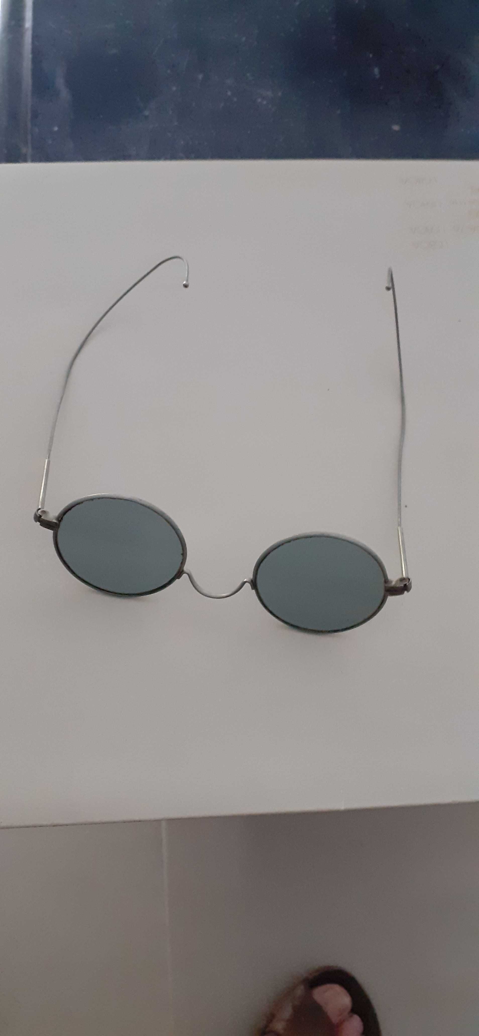 Oculos de sol tipo John Lennon