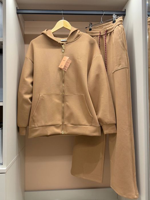костюм жіночий спортивний новий бежевий Miu Miu/розмір M/S