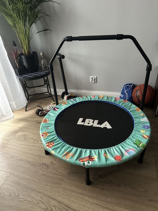 Trampolina dla dzieci