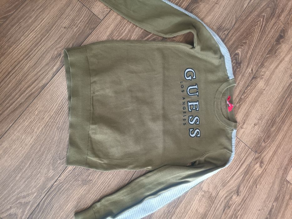 Markowy zestaw: koszula, sweter i 3 bluzki na chłopca 140