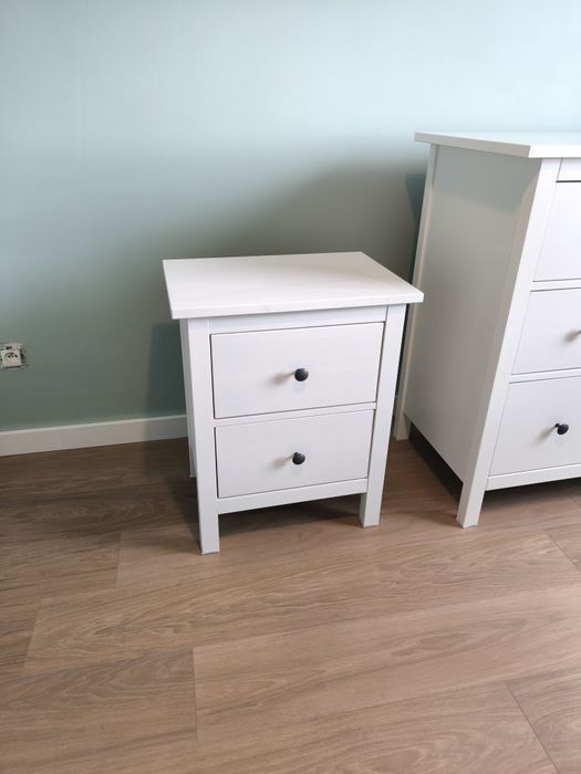 Stolik nocny hemnes drewno