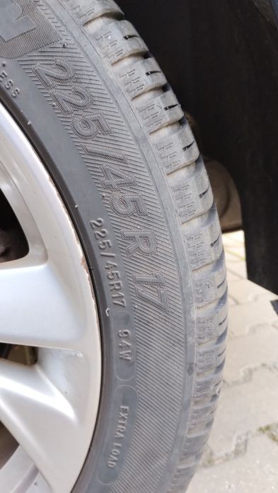 Opony wielosezonowe 225/45/R17 Michelin 2 szt