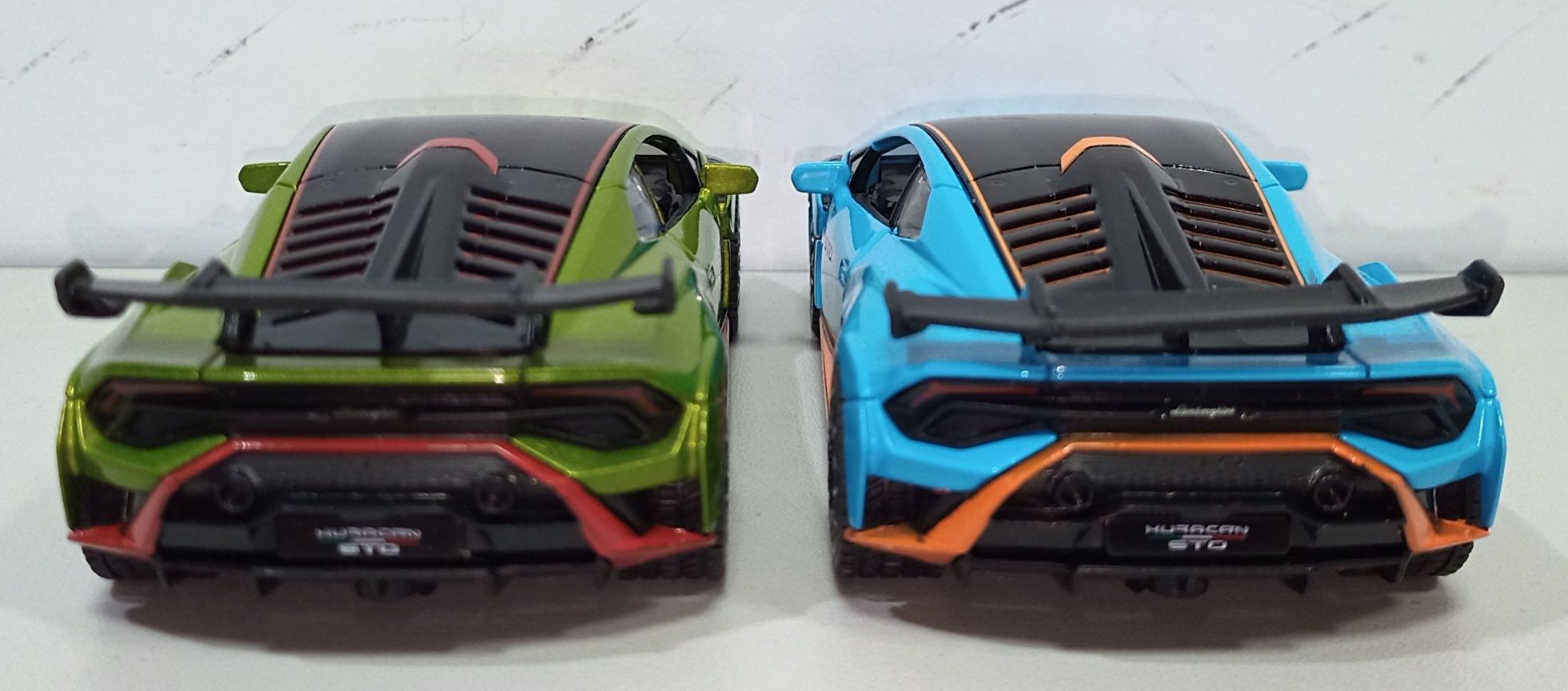 Lamborghini Huracan STO металлическая модель 1:32 RASTAR