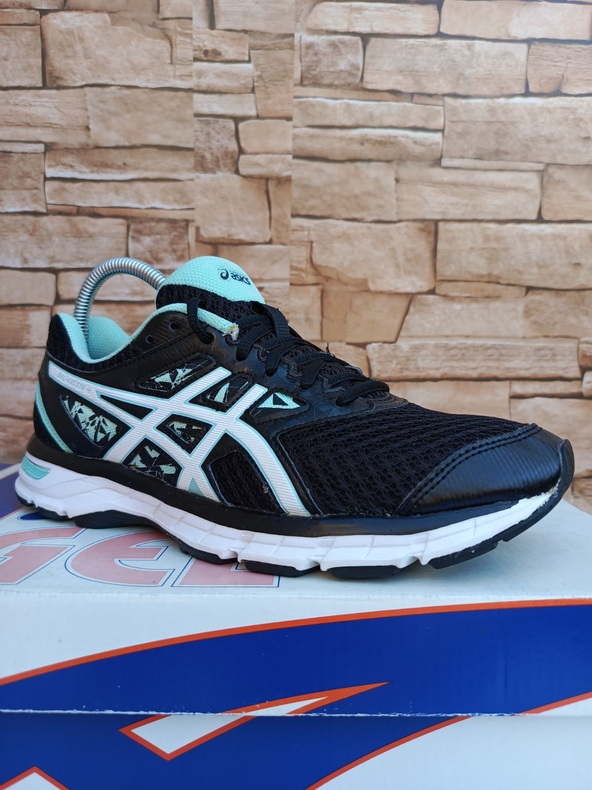 Кросівки ASICS Gel-nimbus