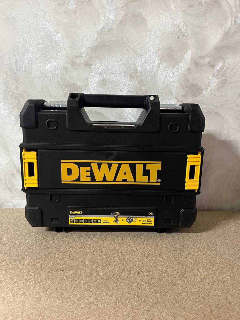 Шурупокрут DeWALT DCD709D2T Оригінал! Новий!