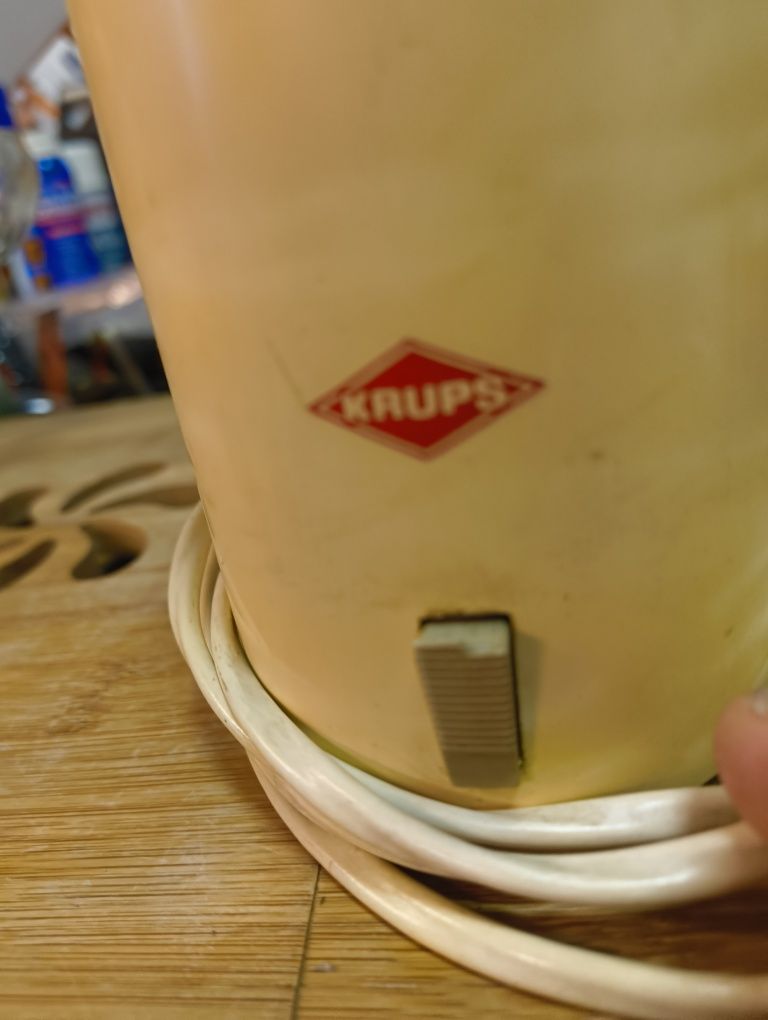 Stary młynek do kawy Krups
