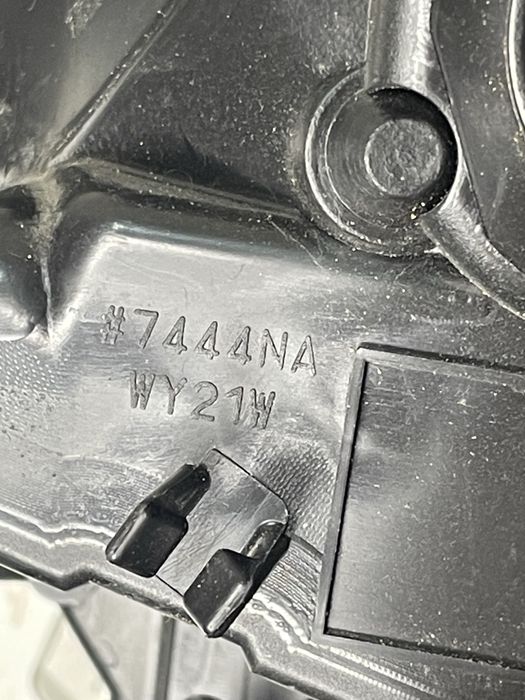 Продам передню оптику для авто Toyota rav 4 v