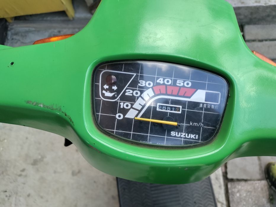 Продам мопед Сузукі с хорошим торгом
