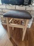 Taboret  drewniany
