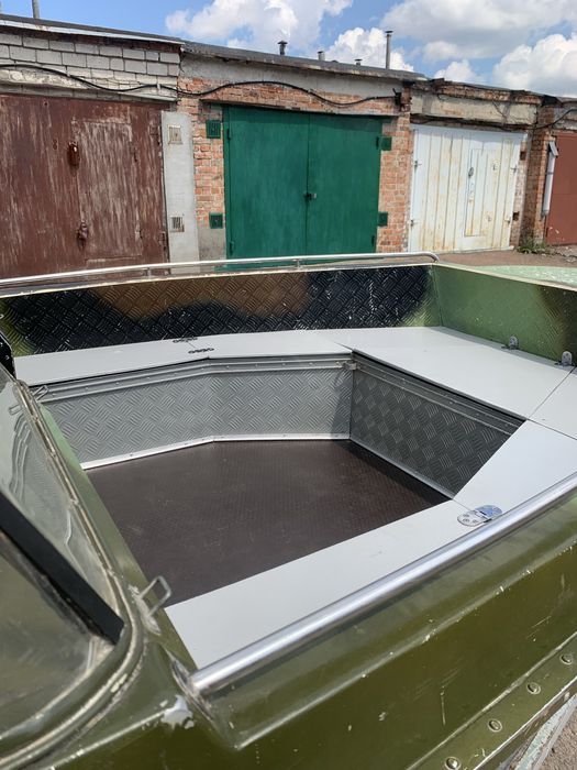 Продам лодку южанка-2