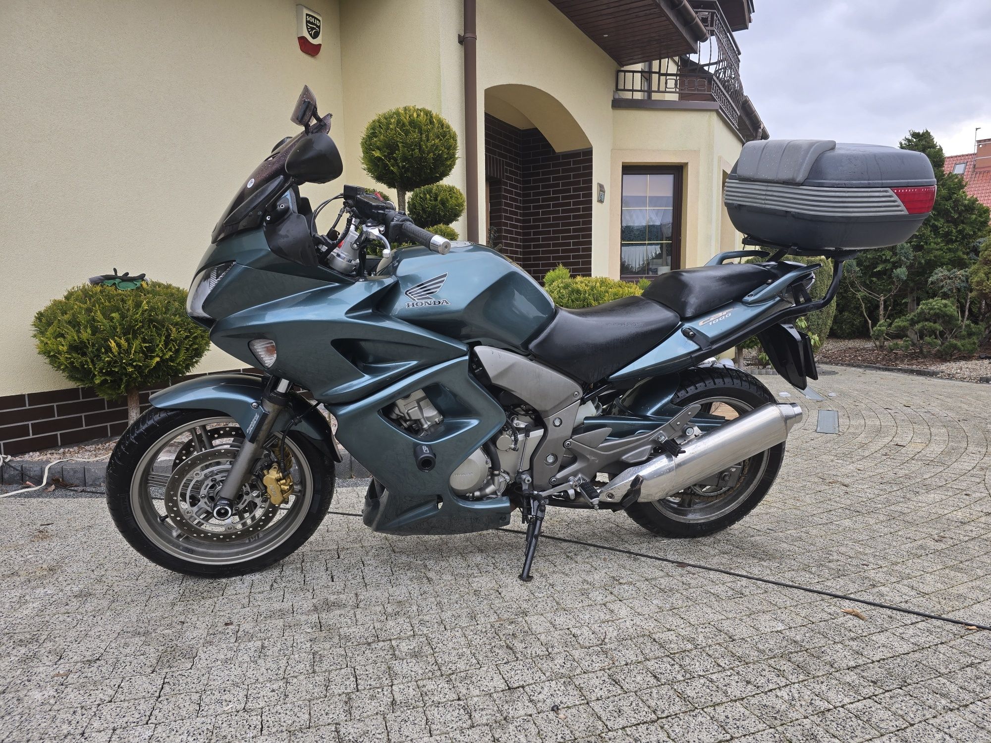 Honda Cbf 1000 ABS Pelna obudowa fajny sprzet