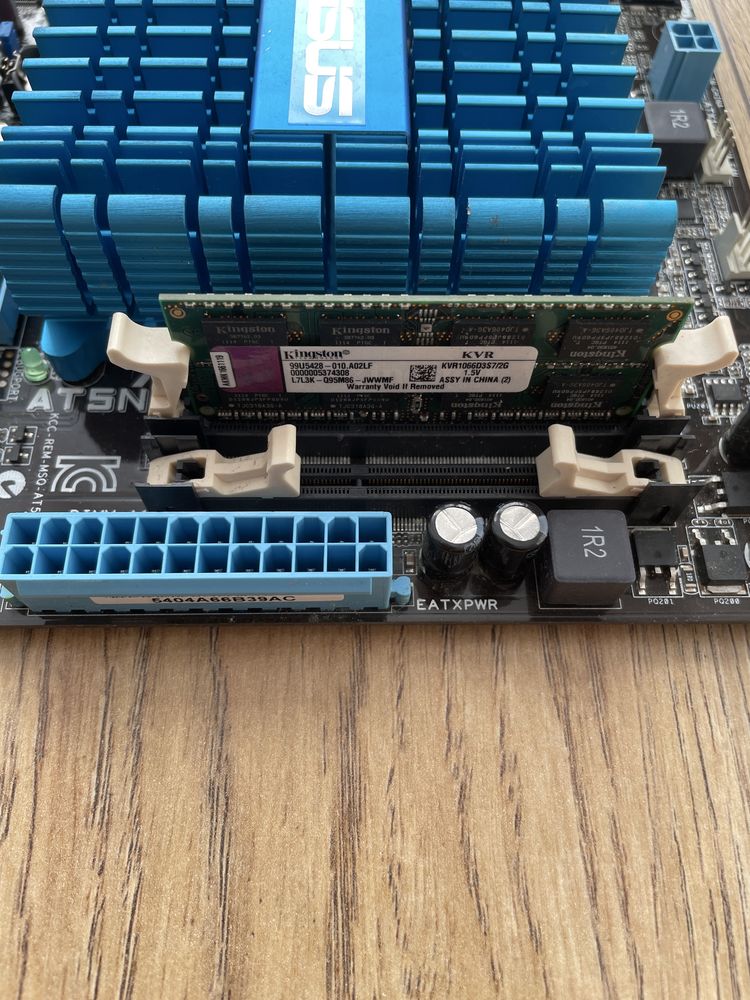 Płyta główna Asus mini-atx 17x17 ram cpu