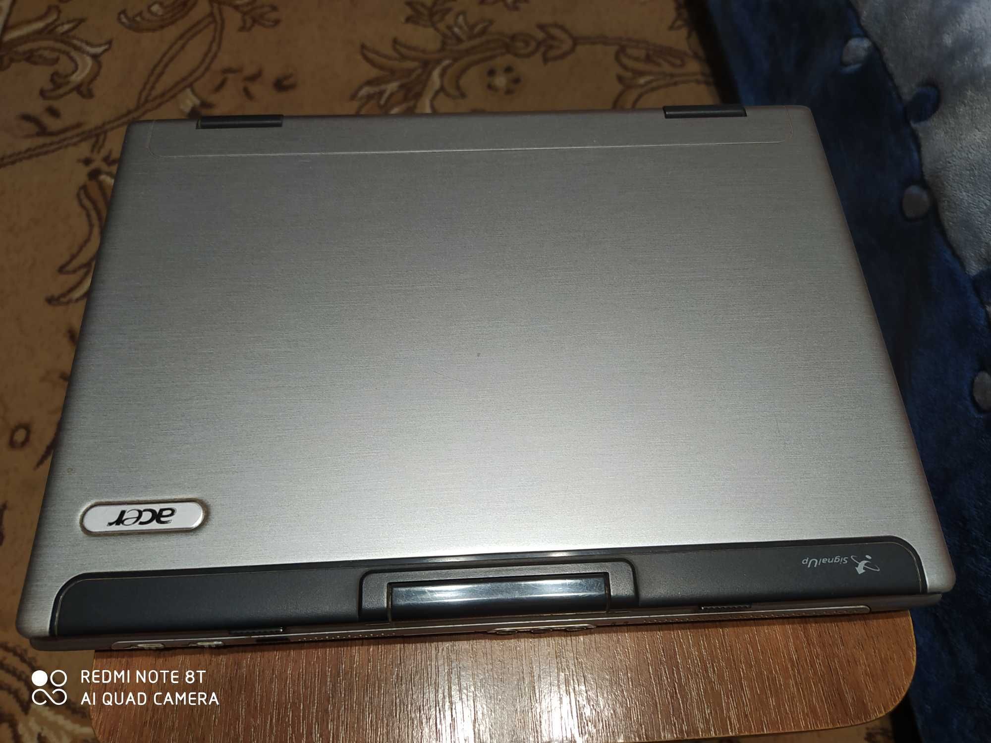 Acer aspire 5561 AWXMi