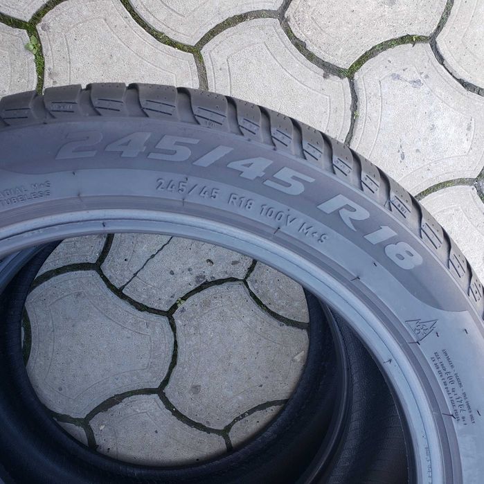 Шини 245/45 R18 Pirelli Sottozero(Пірелі) 100$/2шт. зимова резина